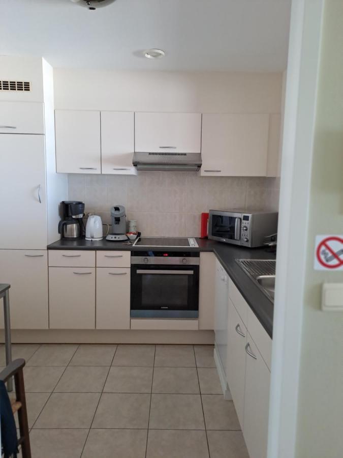 קנוקה-הייסט Appartement Zeedijk Heist Met Garage מראה חיצוני תמונה
