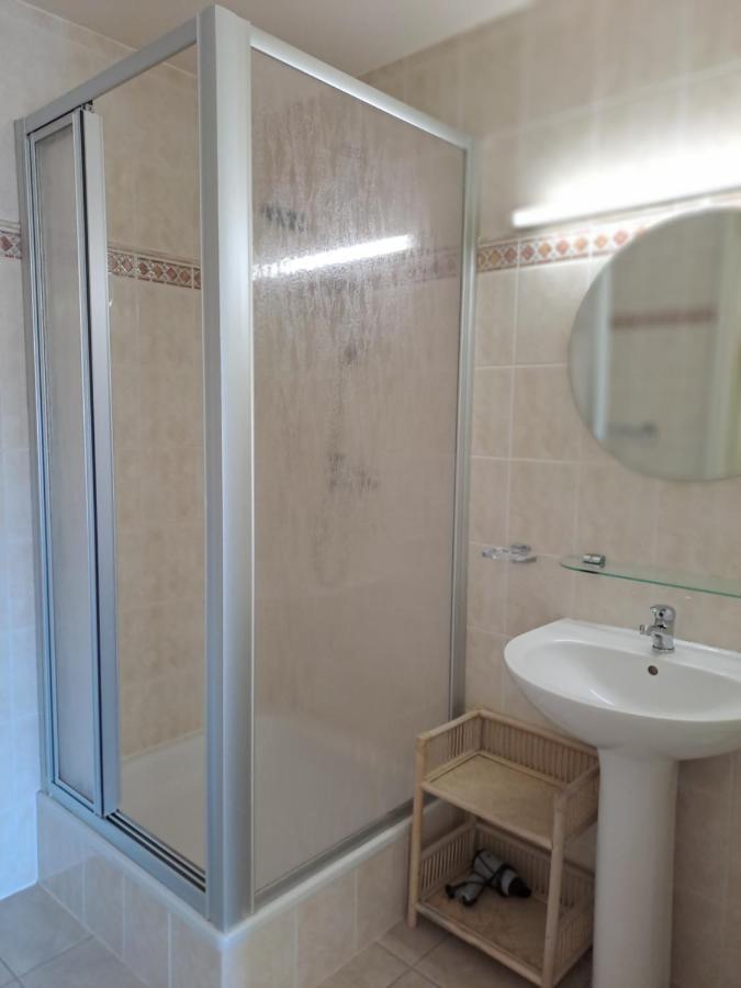 קנוקה-הייסט Appartement Zeedijk Heist Met Garage מראה חיצוני תמונה